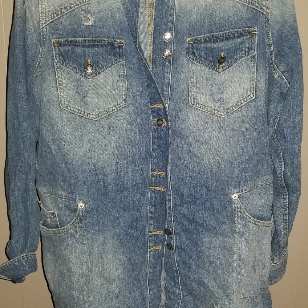 FREE PEOPLE Moonchild  DISTRESSED DENIM JACKET